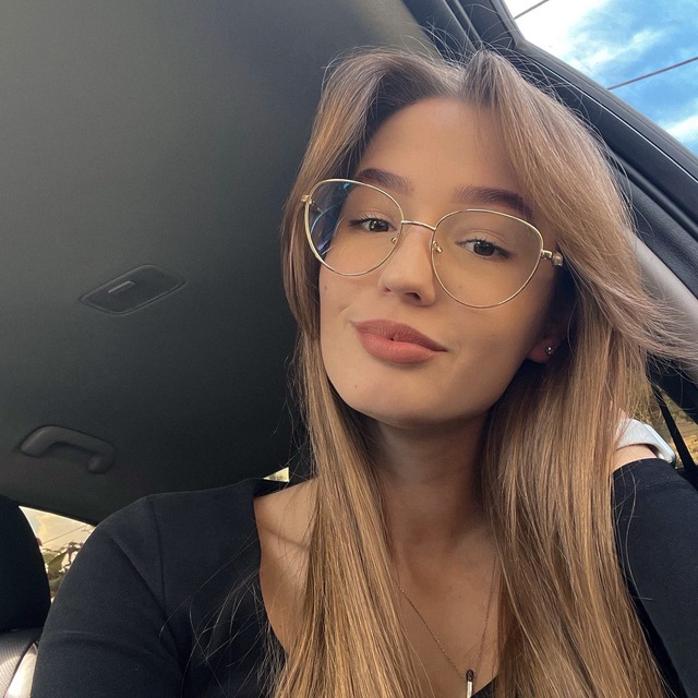 Екатерина И.